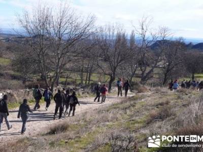 Senderismo Sierra Norte Madrid - Belén Viviente de Buitrago; senderismo zaragoza